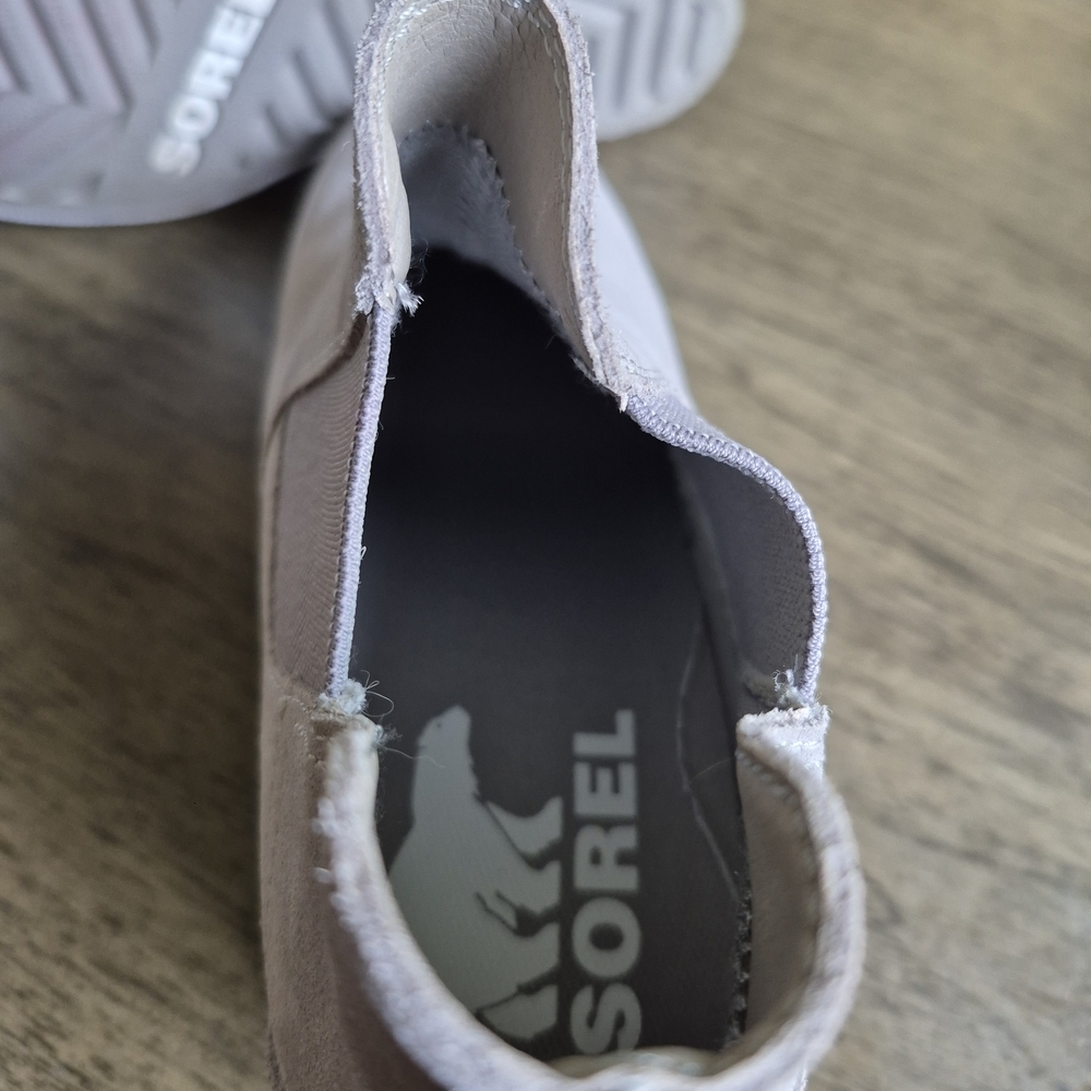 Sorel Gray Slip-On Sneakers with Elastic Panels - Picture 10 of 11